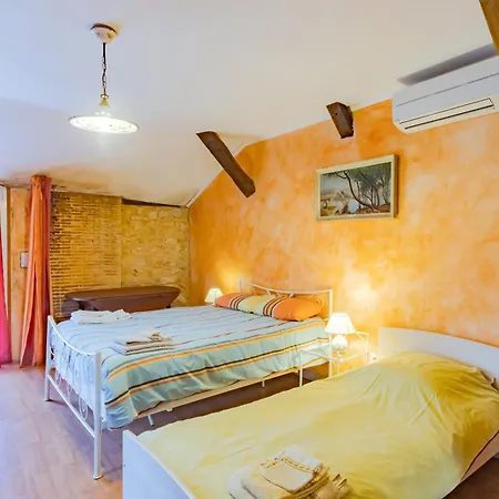 Nyaraló Maison Sebastien *