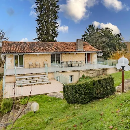 Maison Sebastien Nyaraló Saint-Pierre-de-Côle