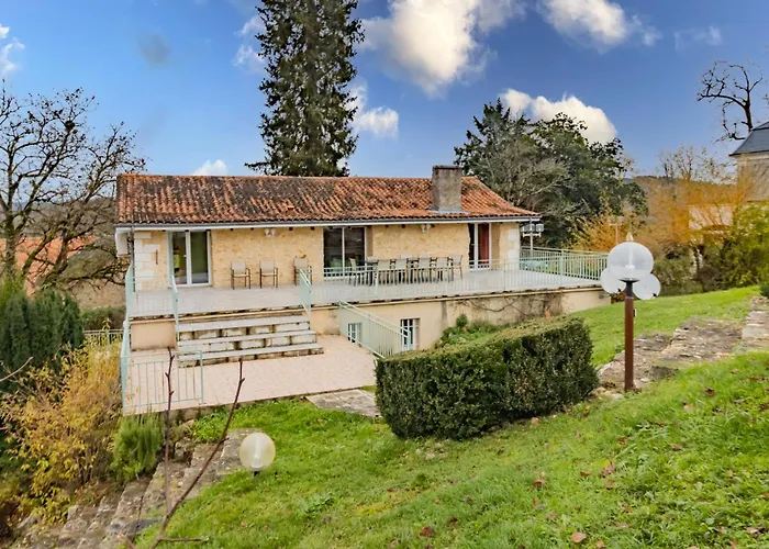 Maison Sebastien بيت للعطل