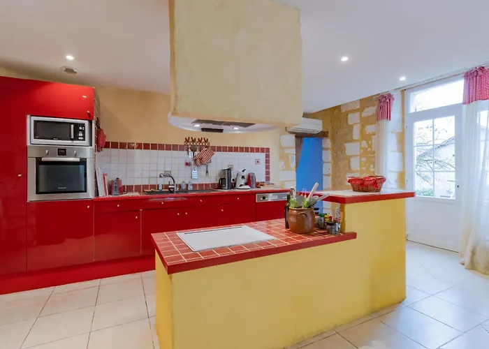 Maison Sebastien بيت للعطل *